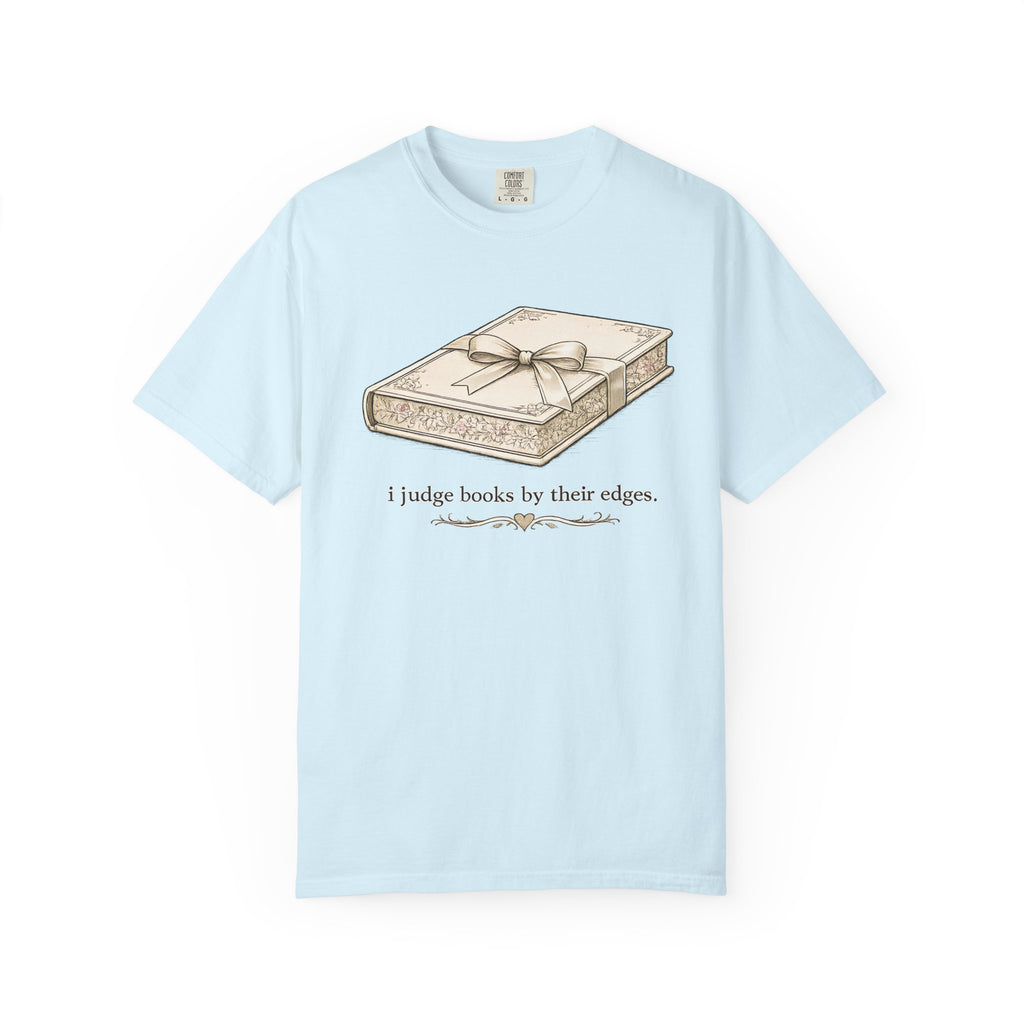 Book Lover T-Shirt — “I Judge Books by Their Edges” Vintage Gift Tee