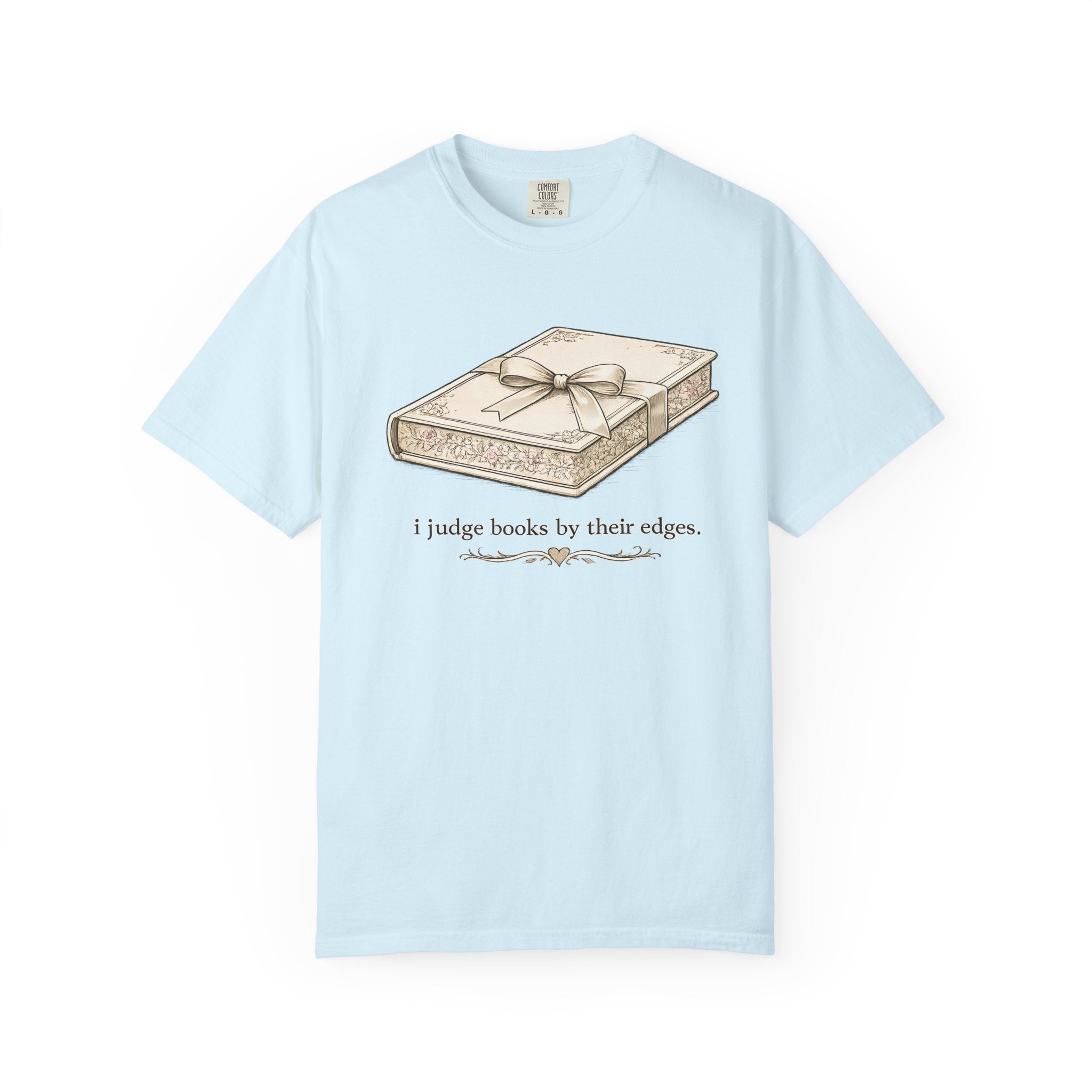 Book Lover T-Shirt — “I Judge Books by Their Edges” Vintage Gift Tee