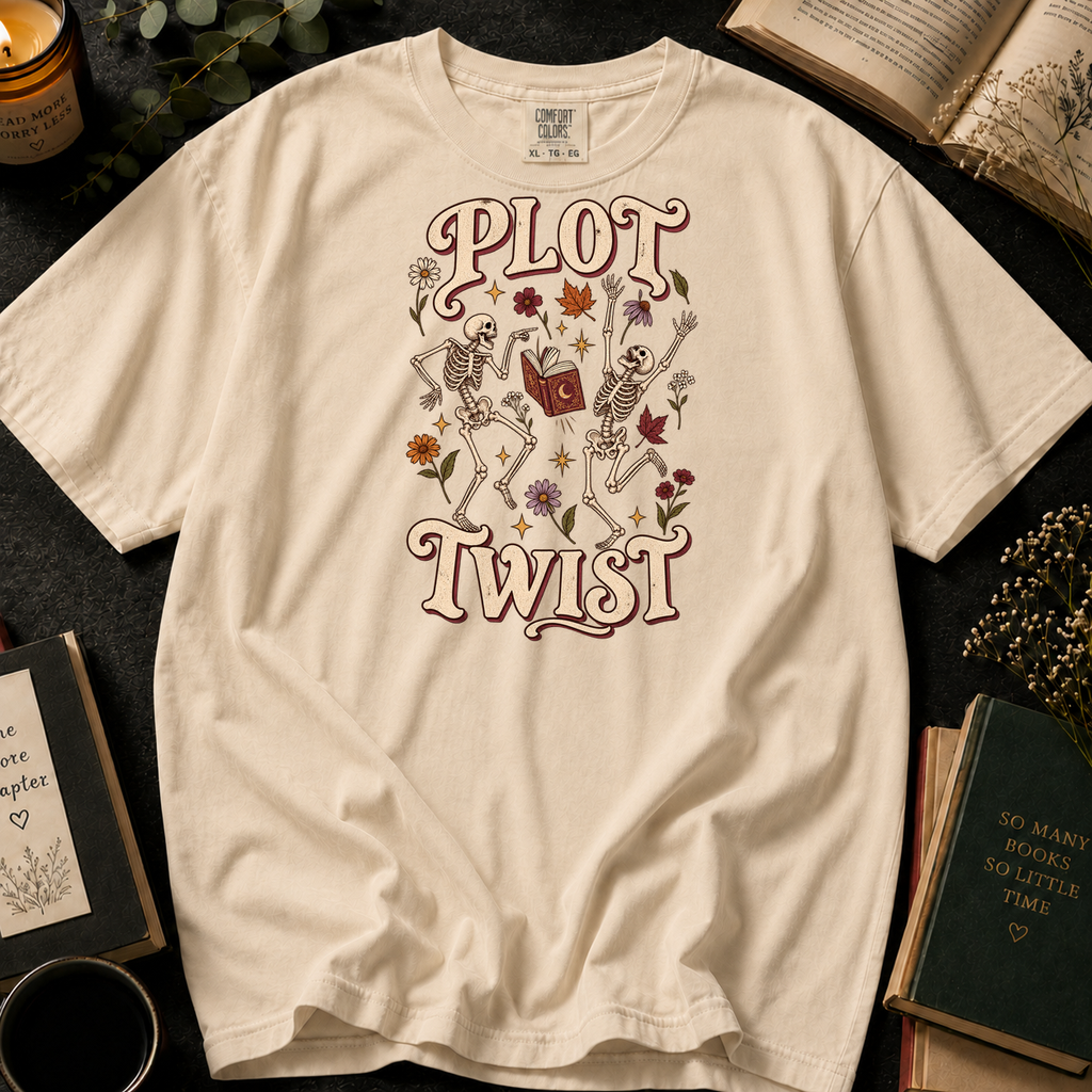 Endless Pages T-Shirt in Ivory, Between the Pages