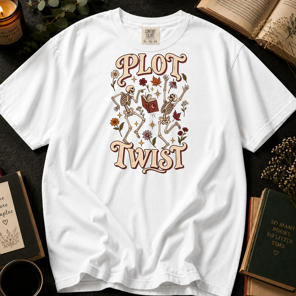 Endless Pages T-Shirt in White, Between the Pages