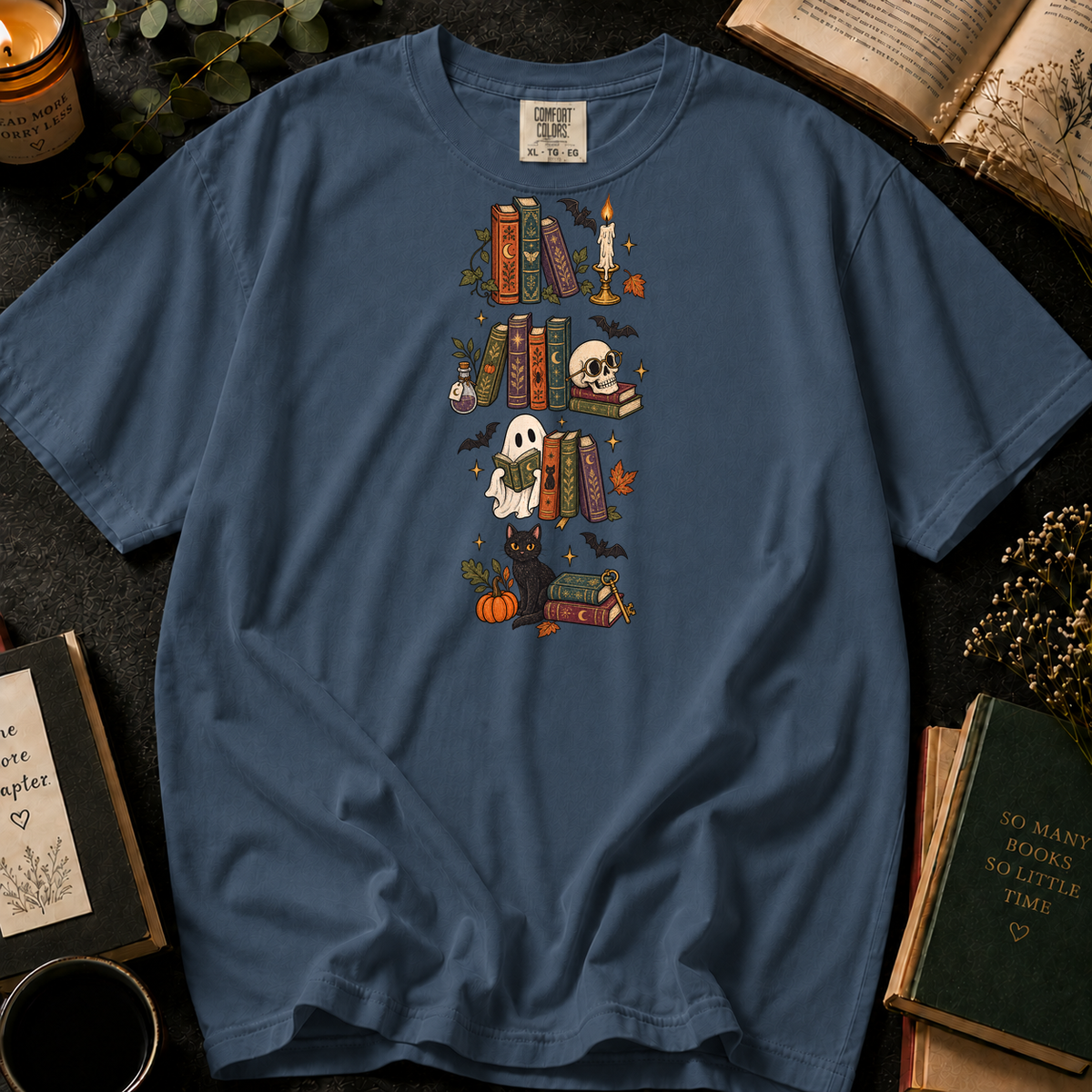 Fiction Feels T-Shirt in Denim, Between the Pages