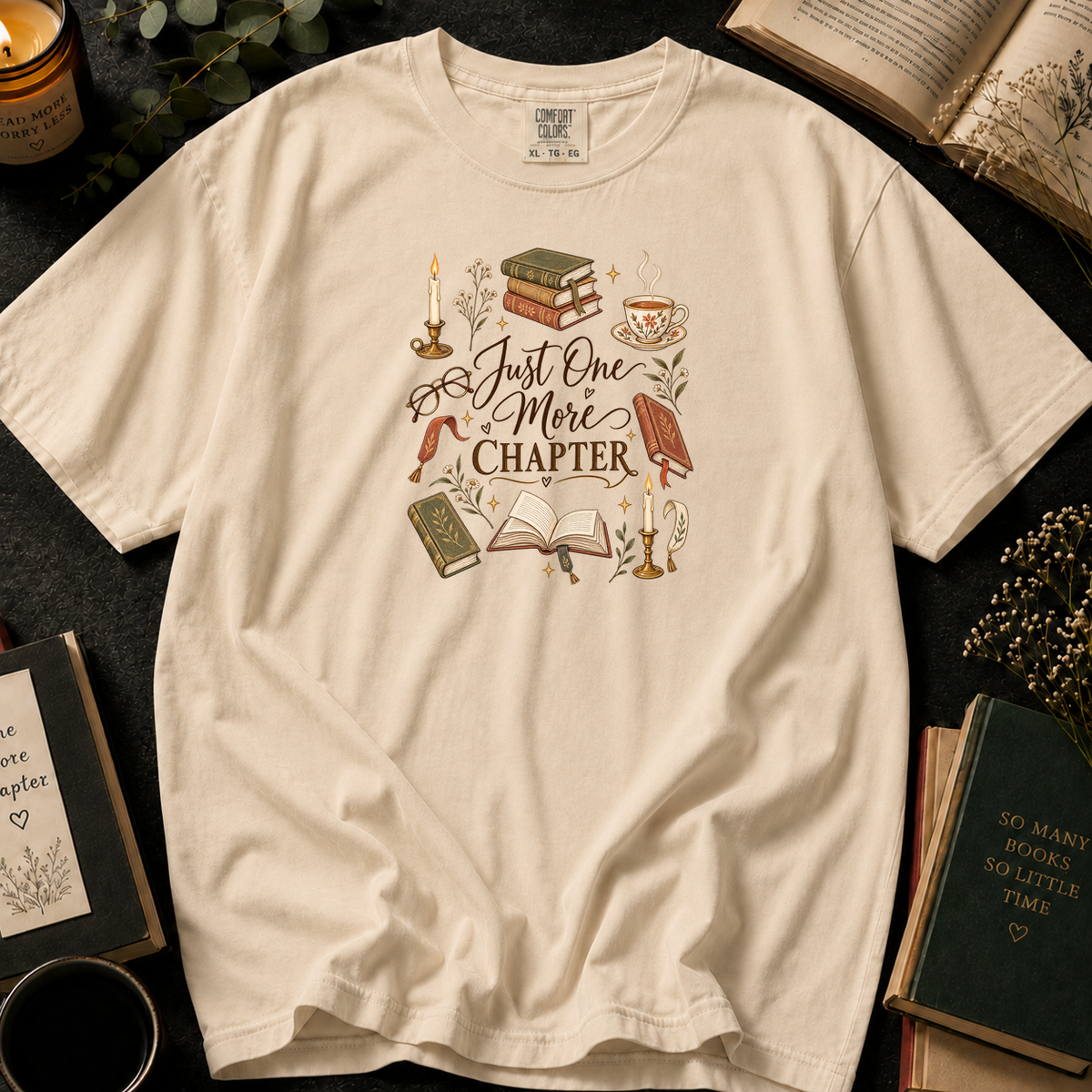 Just One More Chapter T-Shirt in Ivory, Between the Pages