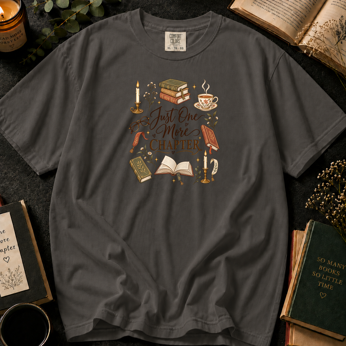 Just One More Chapter T-Shirt in Pepper, Between the Pages