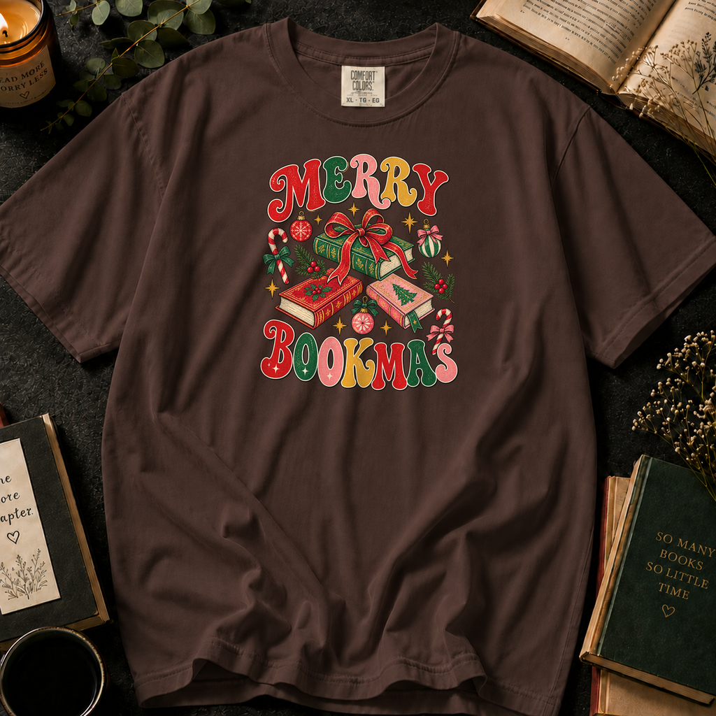 Merry Bookmas T-Shirt in Espresso, Between the Pages